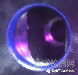 紫外光检测发动机缸盖涂胶的质量