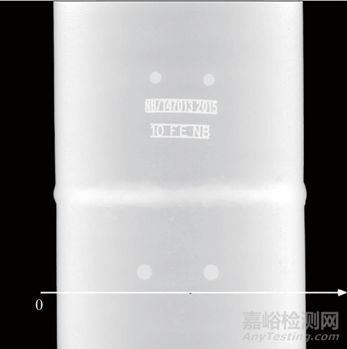 基于数字探测器阵列检测技术的带包覆层管道壁厚测定方法